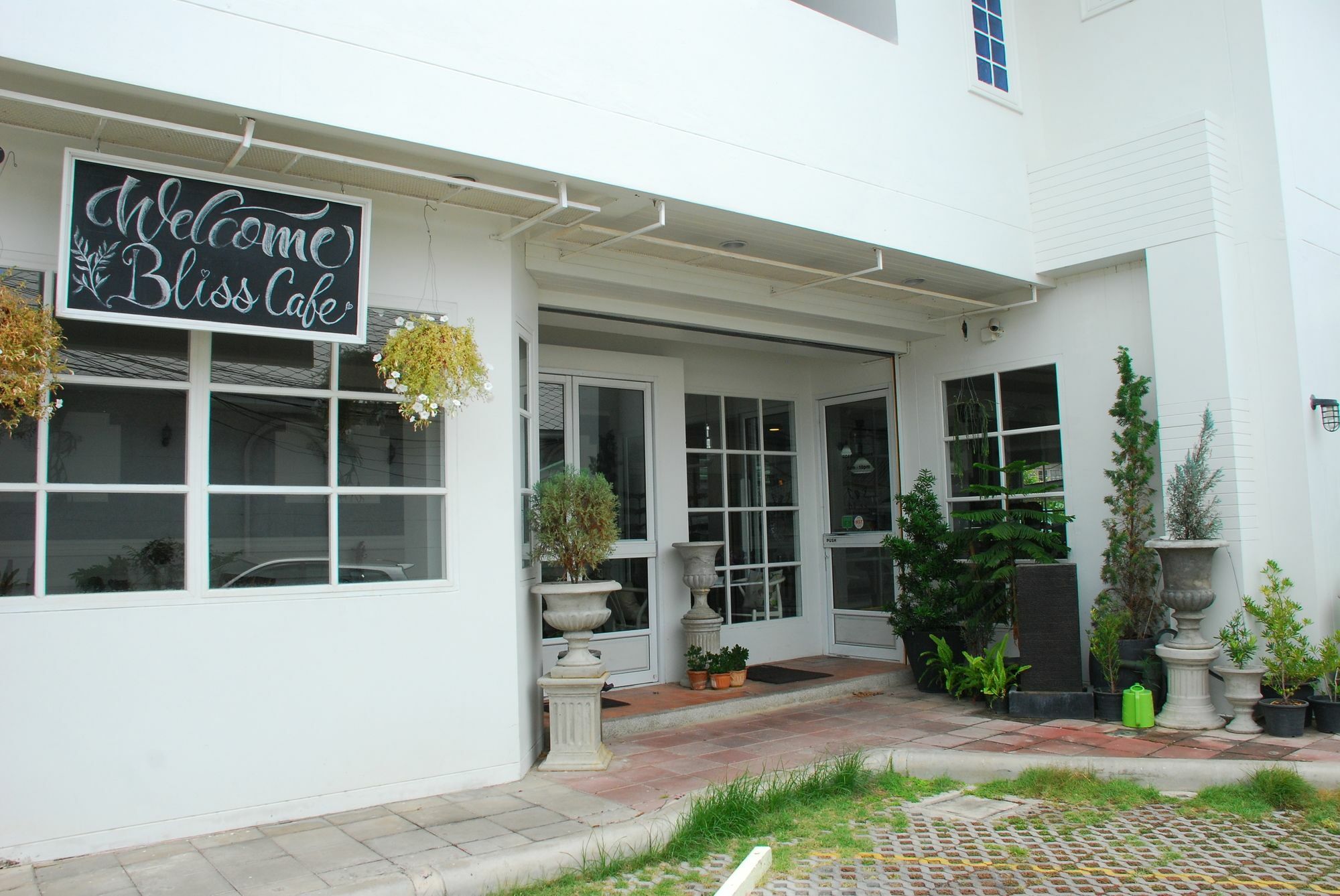 Bliss Guest House HHQ Exterior foto